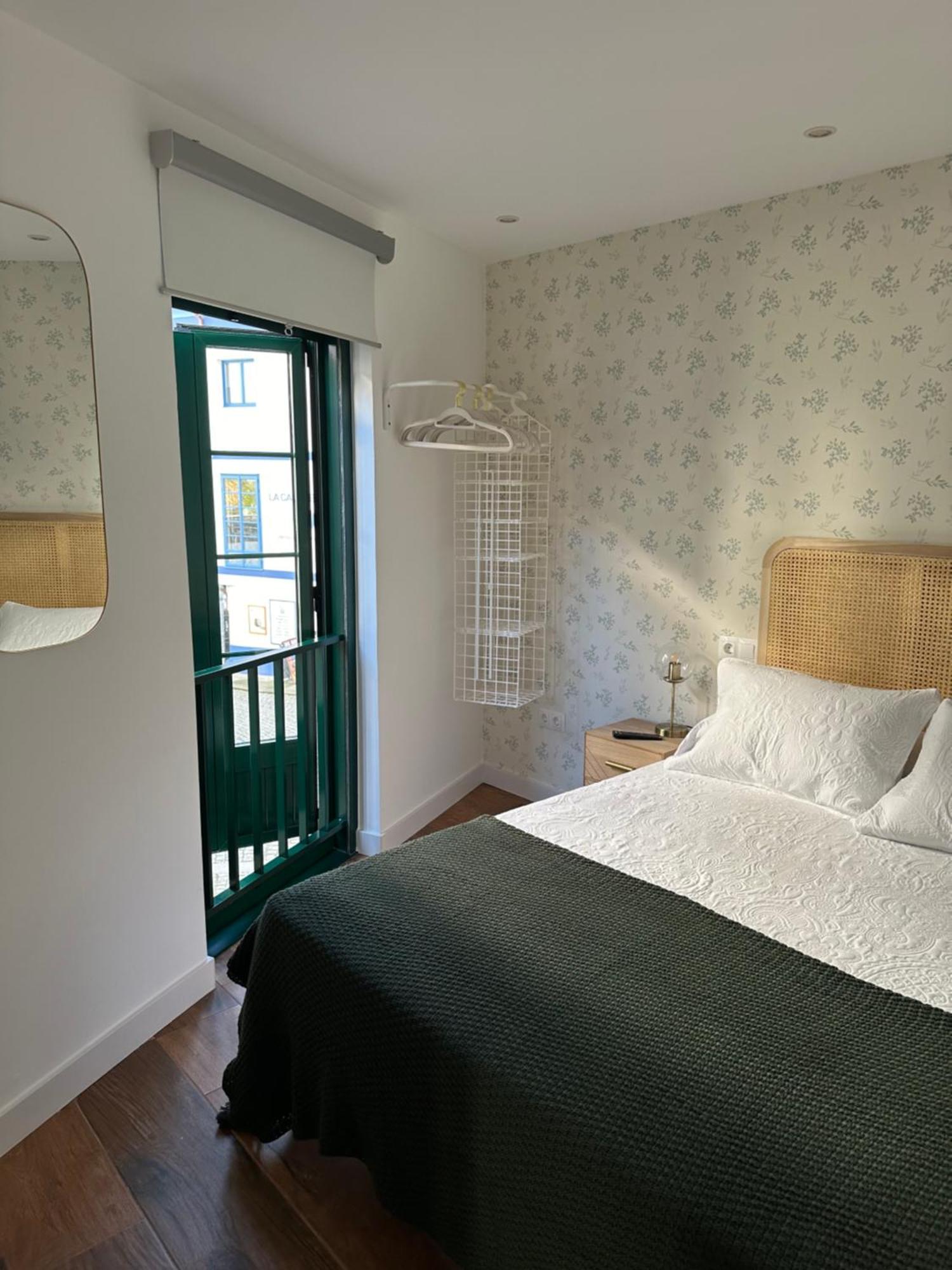 Apartamentos Urbanin I Plaza Ayuntamiento Cudillero Buitenkant foto
